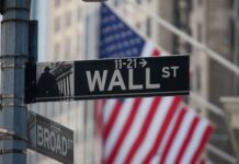 S&P 500 resumes record run on economic rebound hopes