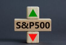 Is the S&P 500 Index heading for further declines amid increasing electoral tensions and volatility?