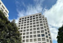 Sellvia Projects $100 Billion in Store Owner Profit by 2028