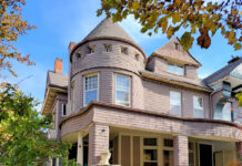 Charming, Regal, and Award-Winning: The Kings Throne Inn and Guest House Receives 2025 Consumer Choice Award for Bed and Breakfast in Toledo