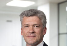 Simon Hall and Michelle De Biolley Join Caldwell, Strengthening Firm’s Board & CEO and Financial Services Practices