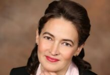 What is a “Mommy Makeover” and Who is It For? Dr. Ember Ewings Shares Her Perspective